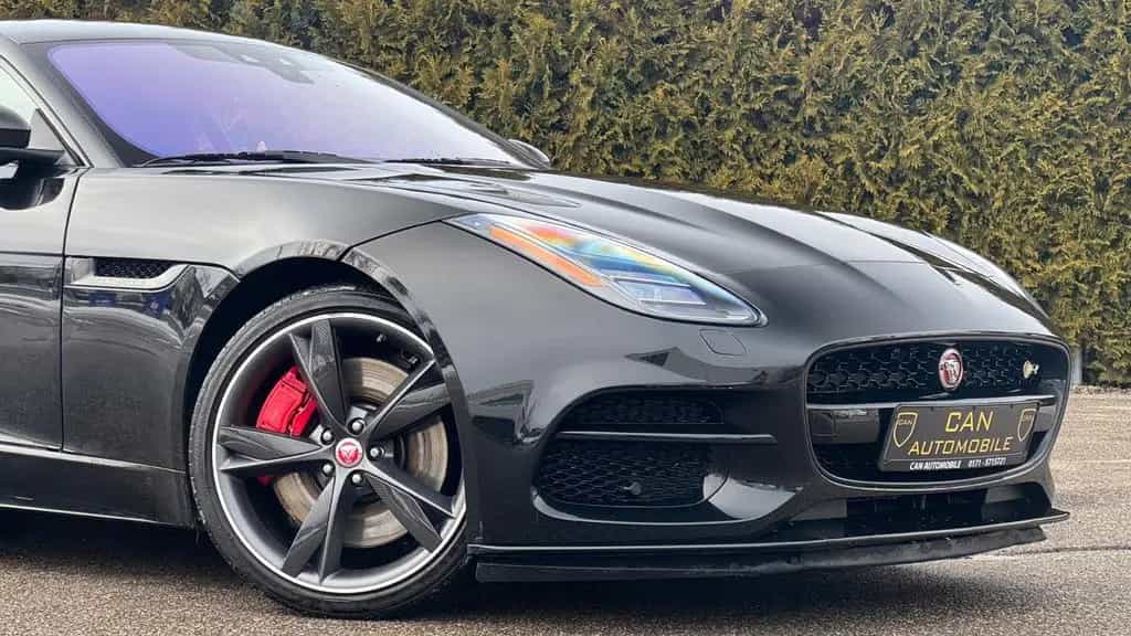 Jaguar F-Type R 5.0 L V8 Kompr.-AWD Aut.-Leder-CARBON 07/2019-photo-2