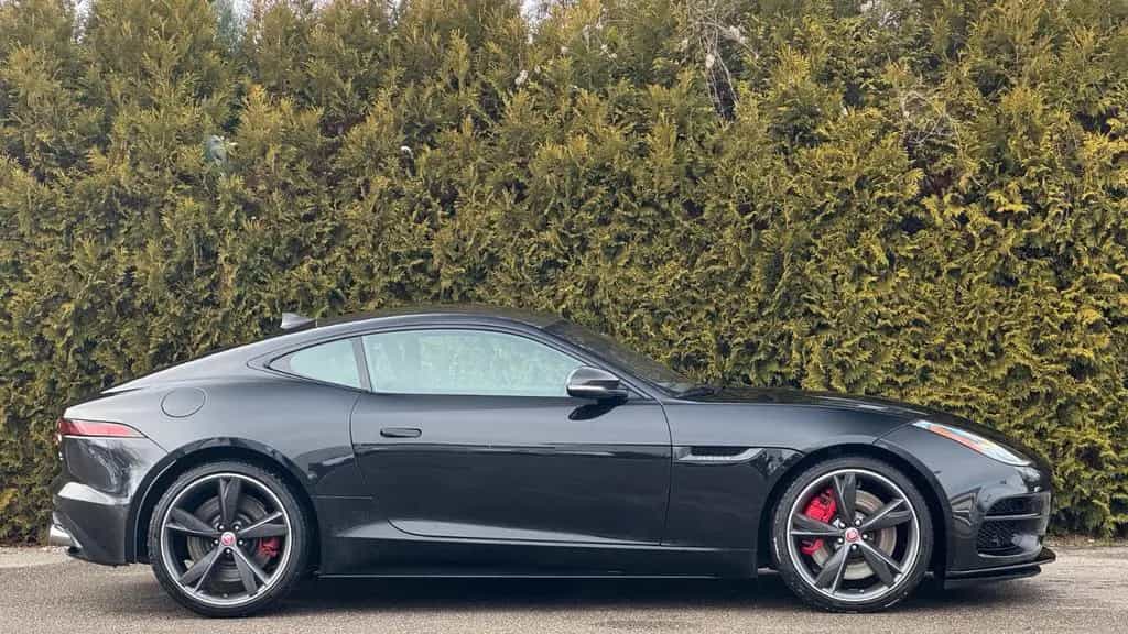 Jaguar F-Type R 5.0 L V8 Kompr.-AWD Aut.-Leder-CARBON 07/2019-photo-28
