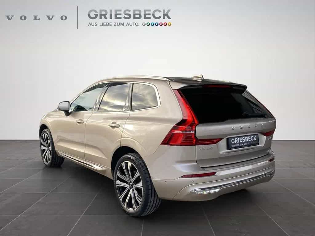 Volvo XC60 B5 Ultimate ACC+AHK+LED+SD*WinterP+ 09/2022-photo-2