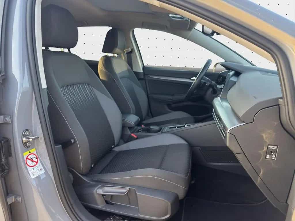 Volkswagen Golf Life ACTIVE 2.0 TDI AHK*PANO*NAVI*LED*KAM*S 01/2023-photo-3
