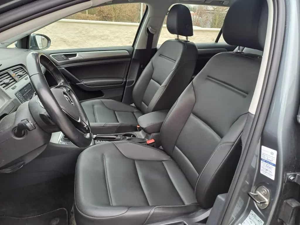 Volkswagen Golf 1.8 TSI DSG 4MOTION 10/2017-photo-4