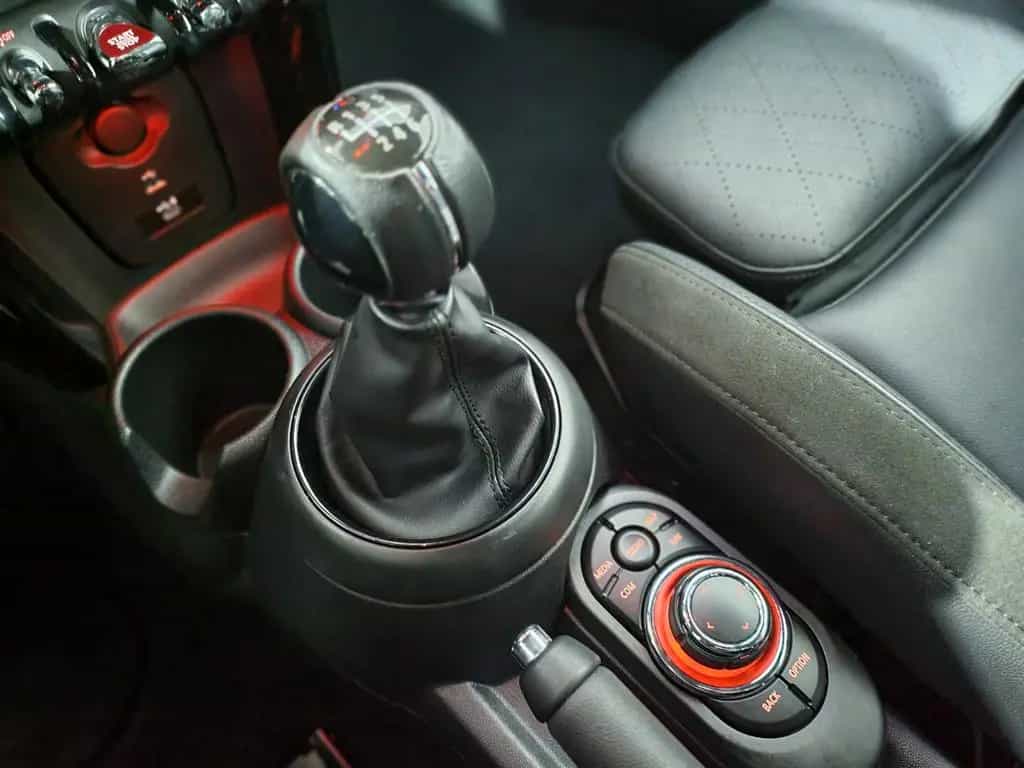 MINI Cooper Mini 5-trg. Cooper Classic Trim 05/2021-photo-22