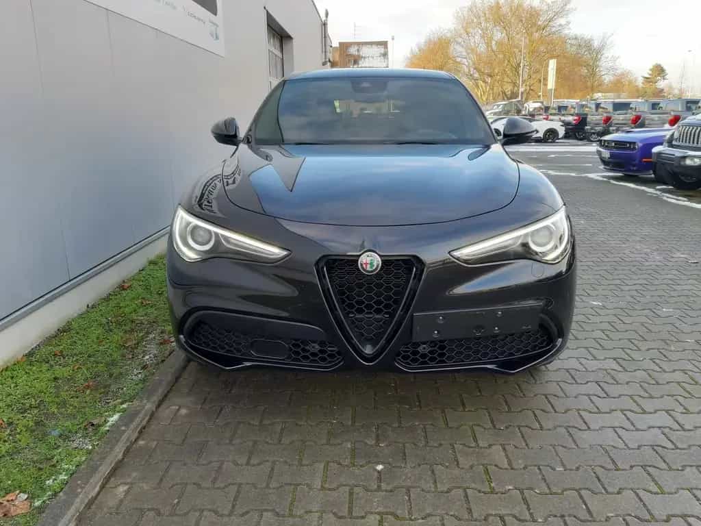 Alfa Romeo Stelvio 2.2 Diesel Veloce/aus Erstbesitz 11/2021-photo-1