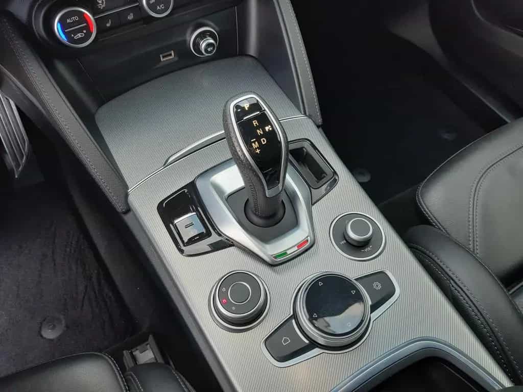 Alfa Romeo Stelvio 2.2 Diesel Veloce/aus Erstbesitz 11/2021-photo-22