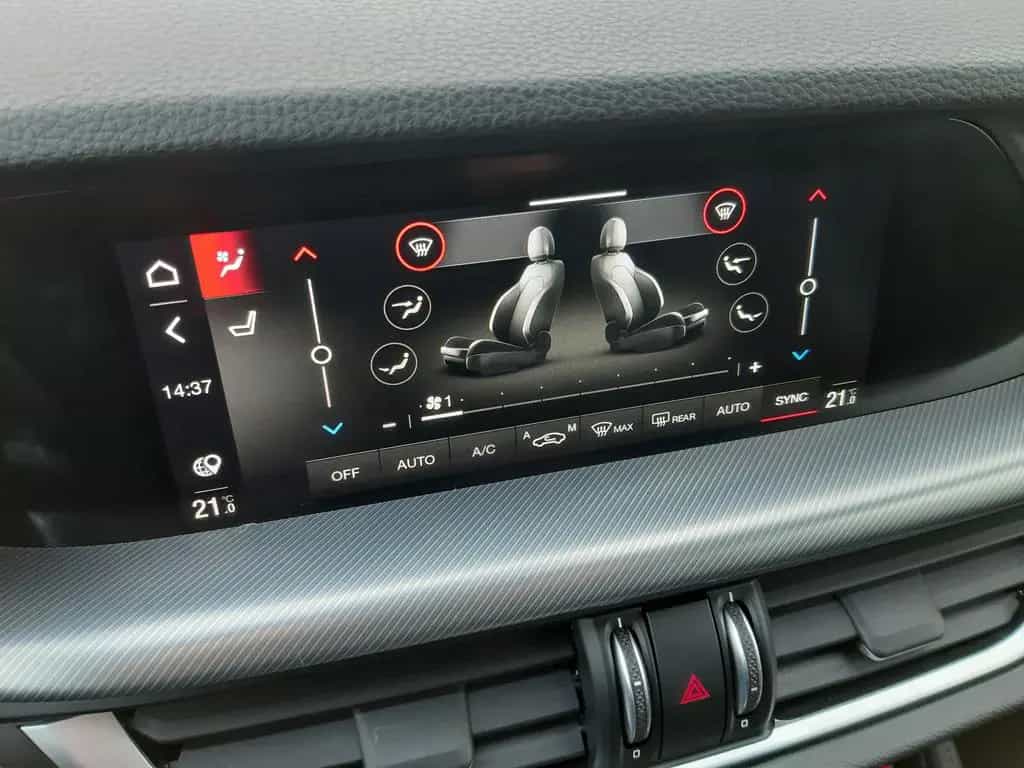Alfa Romeo Stelvio 2.2 Diesel Veloce/aus Erstbesitz 11/2021-photo-26