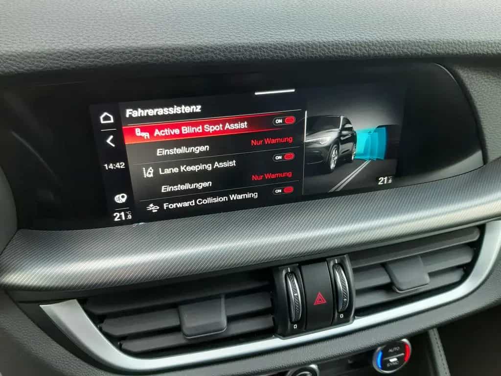 Alfa Romeo Stelvio 2.2 Diesel Veloce/aus Erstbesitz 11/2021-photo-29
