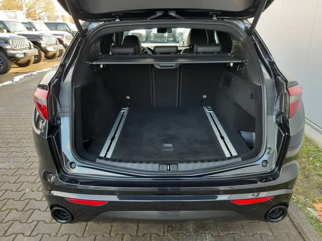 Alfa Romeo Stelvio 2.2 Diesel Veloce/aus Erstbesitz 11/2021-photo-4