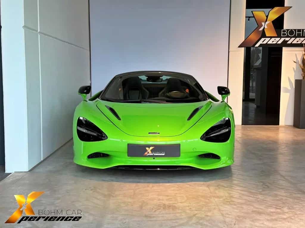 McLaren 750S Spider - Carbon - B&W - TechLux -Black Pack 07/2024-photo-1
