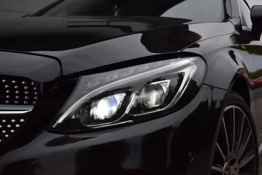 Mercedes-Benz C 400 Cabrio 9G 4Matic *AMG-Line*LED*AHK*RüKam* 03/2017-photo-11