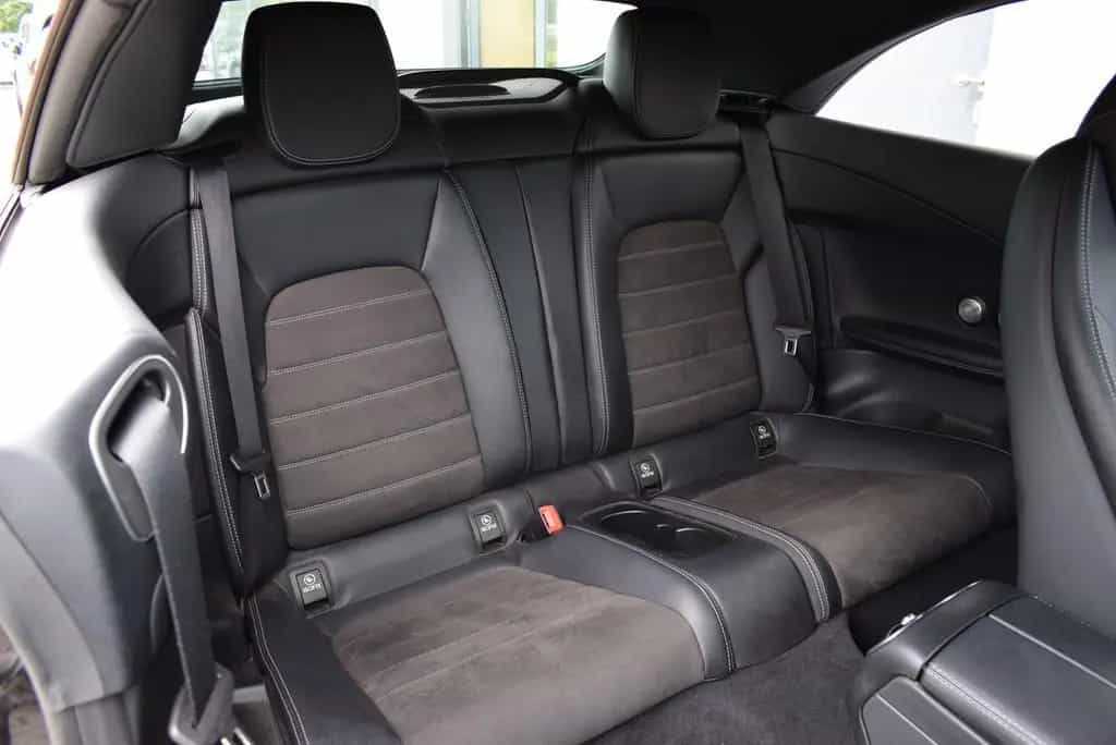 Mercedes-Benz C 400 Cabrio 9G 4Matic *AMG-Line*LED*AHK*RüKam* 03/2017-photo-5