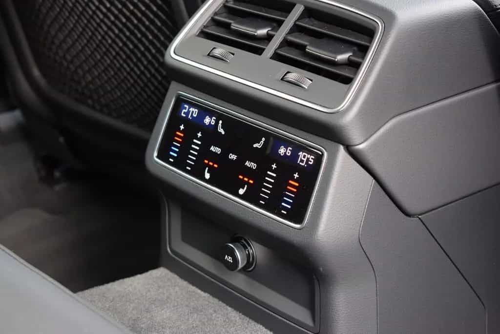 Audi A6 Avant 40 TDI S-tr. *Matrix*RüKam*Leder*Navi* 03/2021-photo-17