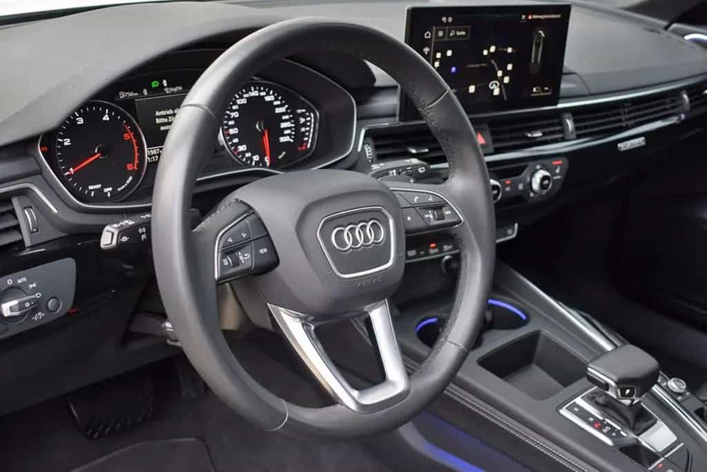Audi A4 Avant 40 TDI qu/S-tr. *S-line*Standhzng*AHK* 12/2022-photo-13