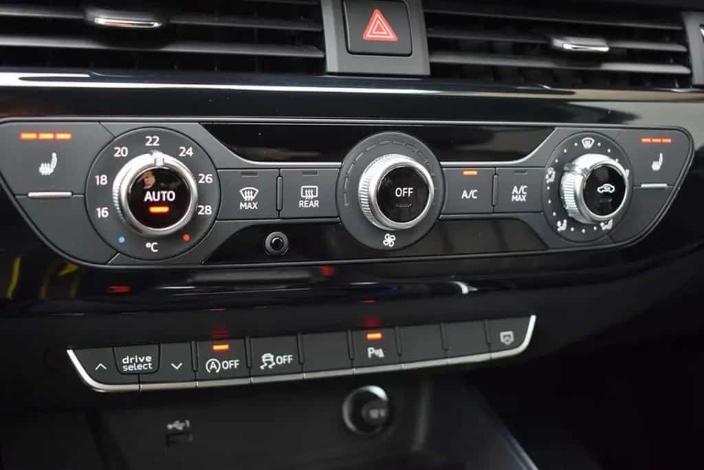 Audi A4 Avant 40 TDI qu/S-tr. *S-line*Standhzng*AHK* 12/2022-photo-9