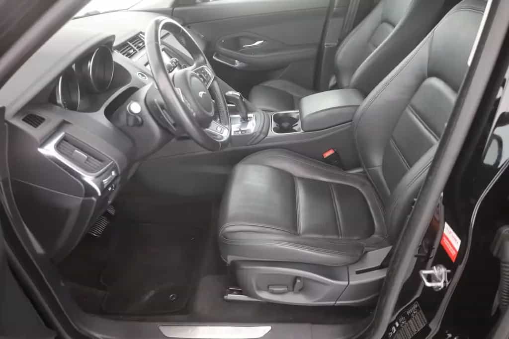 Jaguar E-Pace D180 S AWD LED Navi Leder Kamera DAB 03/2019-photo-21