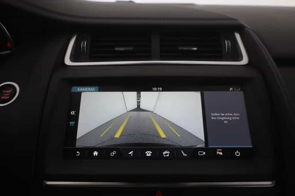 Jaguar E-Pace D180 S AWD LED Navi Leder Kamera DAB 03/2019-photo-27