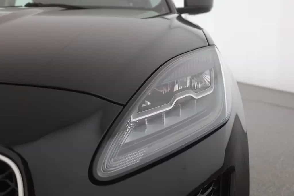 Jaguar E-Pace D180 S AWD LED Navi Leder Kamera DAB 03/2019-photo-30