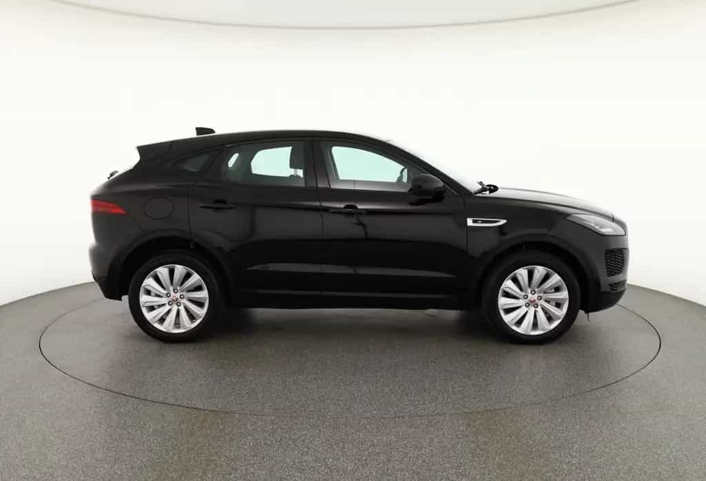 Jaguar E-Pace D180 S AWD LED Navi Leder Kamera DAB 03/2019-photo-5