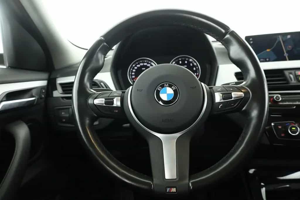 BMW X2 18i Advantage LED Navi Sitzheizung DAB USB 01/2020-photo-14