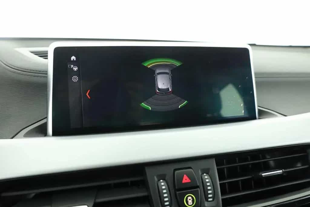 BMW X2 18i Advantage LED Navi Sitzheizung DAB USB 01/2020-photo-25