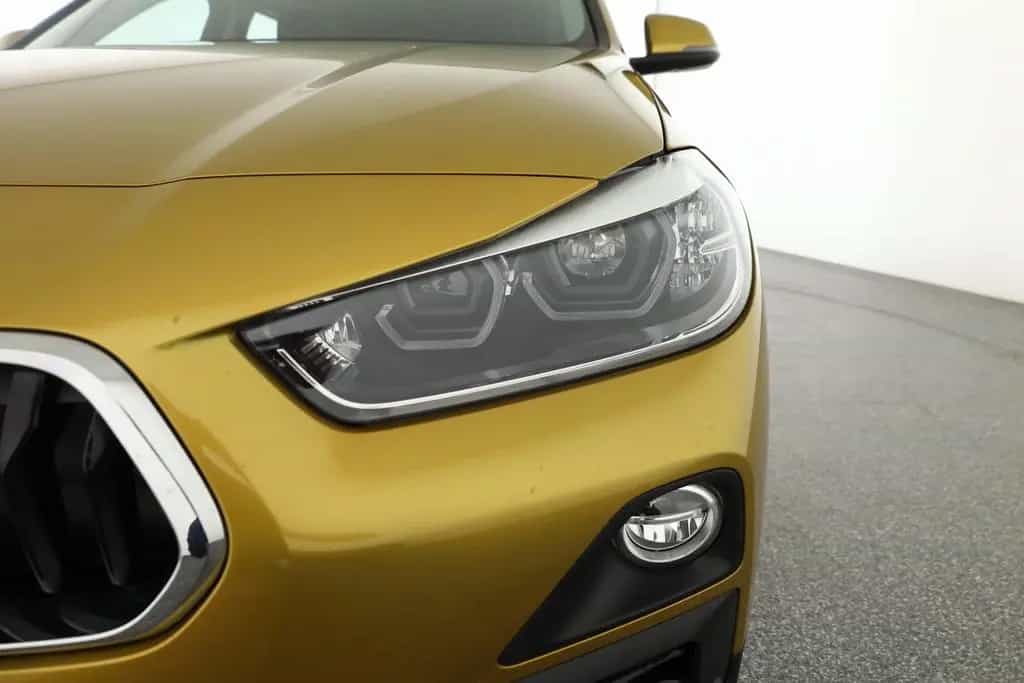 BMW X2 18i Advantage LED Navi Sitzheizung DAB USB 01/2020-photo-28