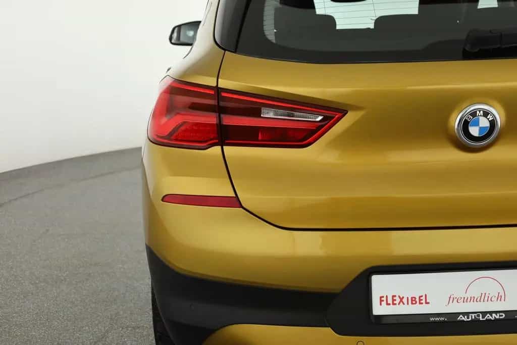 BMW X2 18i Advantage LED Navi Sitzheizung DAB USB 01/2020-photo-29
