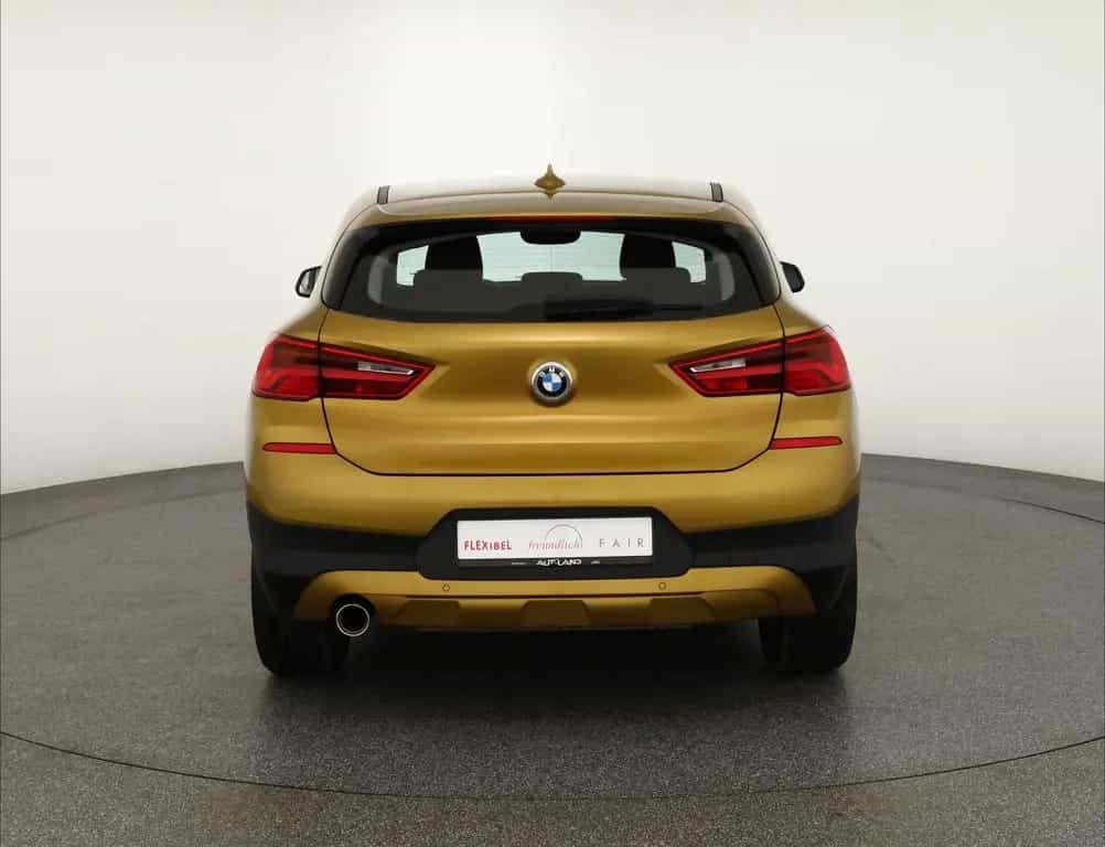 BMW X2 18i Advantage LED Navi Sitzheizung DAB USB 01/2020-photo-3
