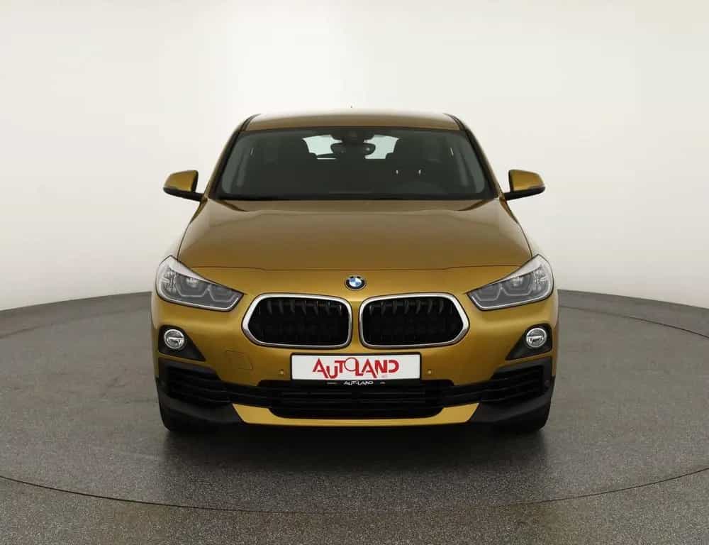 BMW X2 18i Advantage LED Navi Sitzheizung DAB USB 01/2020-photo-7
