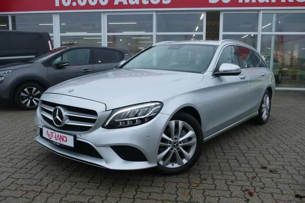 Mercedes-Benz C-Class T-Modell Avantgarde LED Navi PDC Tempomat 04/2020-photo-1