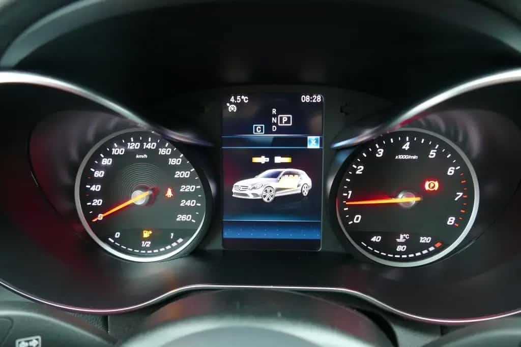 Mercedes-Benz C-Class T-Modell Avantgarde LED Navi PDC Tempomat 04/2020-photo-14