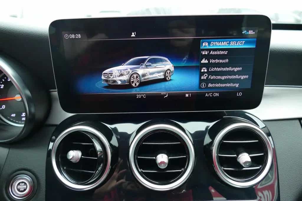 Mercedes-Benz C-Class T-Modell Avantgarde LED Navi PDC Tempomat 04/2020-photo-18