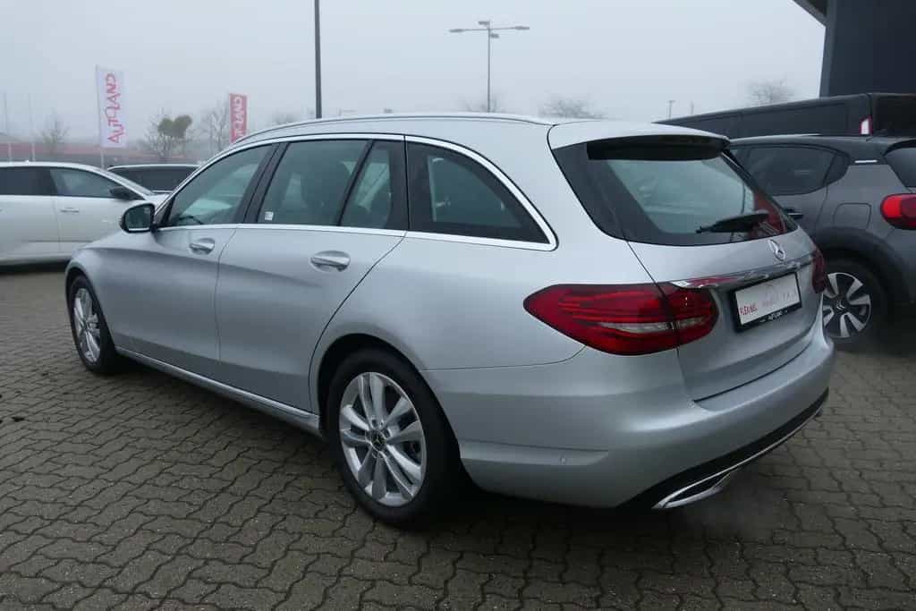 Mercedes-Benz C-Class T-Modell Avantgarde LED Navi PDC Tempomat 04/2020-photo-2