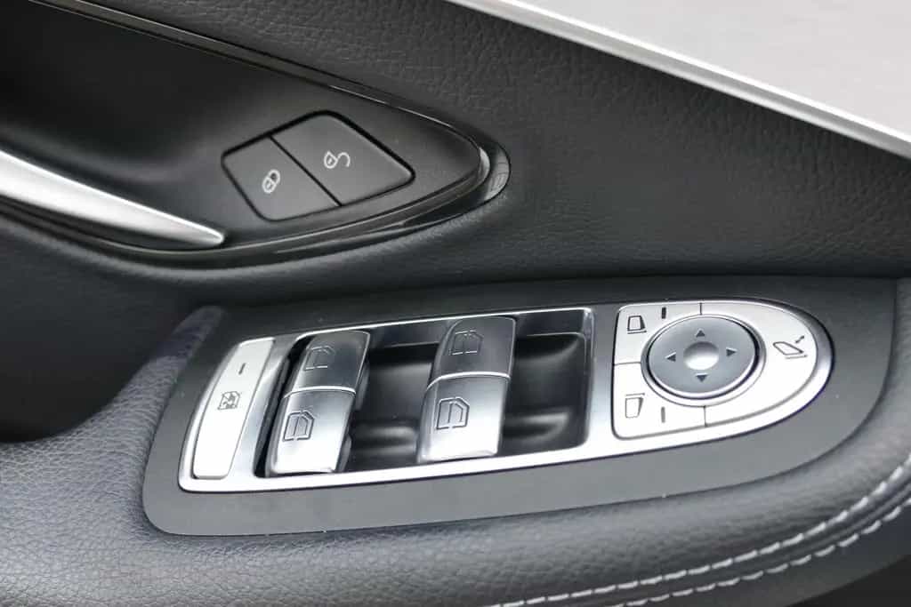Mercedes-Benz C-Class T-Modell Avantgarde LED Navi PDC Tempomat 04/2020-photo-26