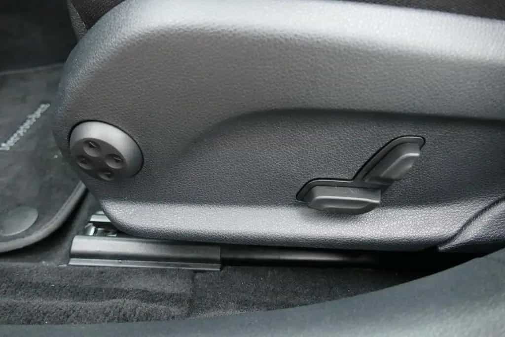Mercedes-Benz C-Class T-Modell Avantgarde LED Navi PDC Tempomat 04/2020-photo-29