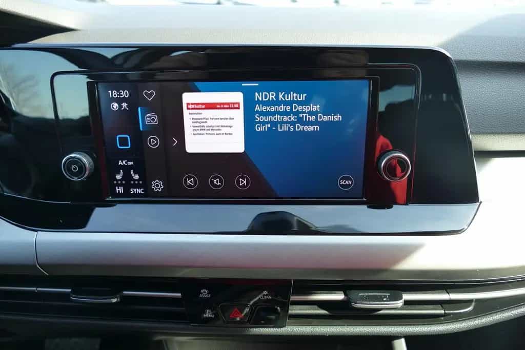 Volkswagen Golf VIII Variant Life eTSI DSG LED ACC Tempomat 07/2022-photo-15