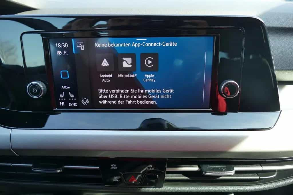 Volkswagen Golf VIII Variant Life eTSI DSG LED ACC Tempomat 07/2022-photo-17
