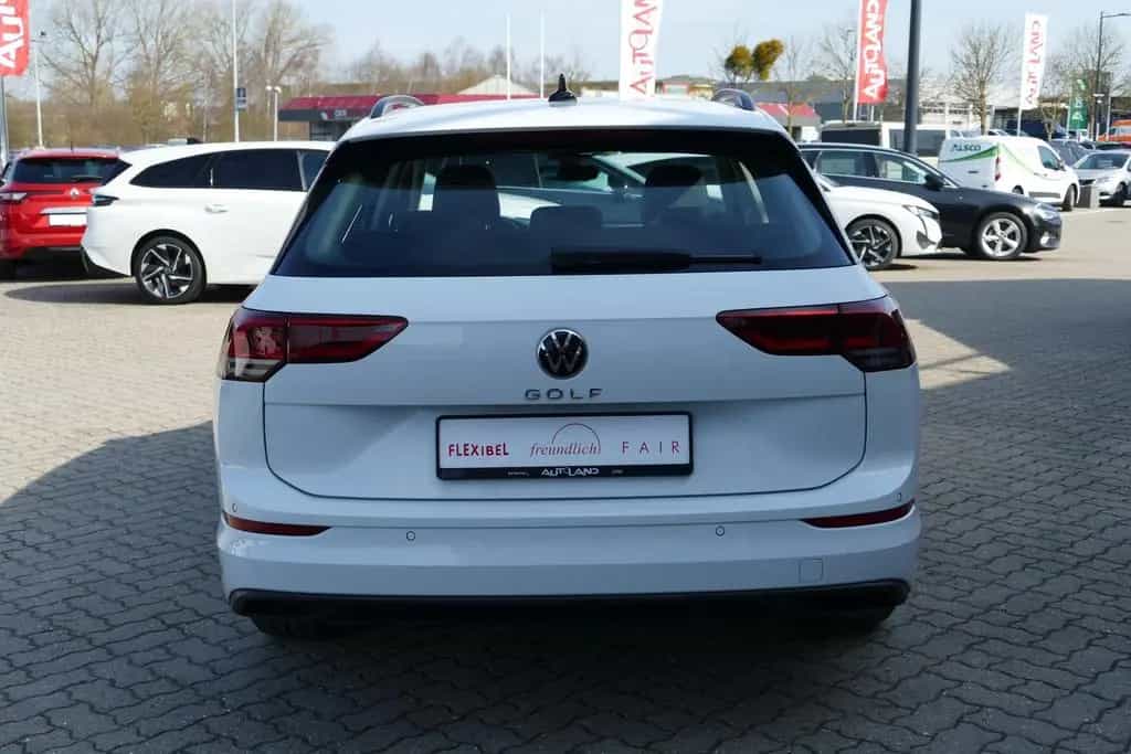 Volkswagen Golf VIII Variant Life eTSI DSG LED ACC Tempomat 07/2022-photo-3
