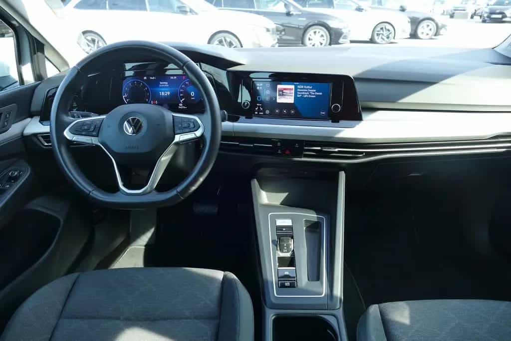 Volkswagen Golf VIII Variant Life eTSI DSG LED ACC Tempomat 07/2022-photo-7
