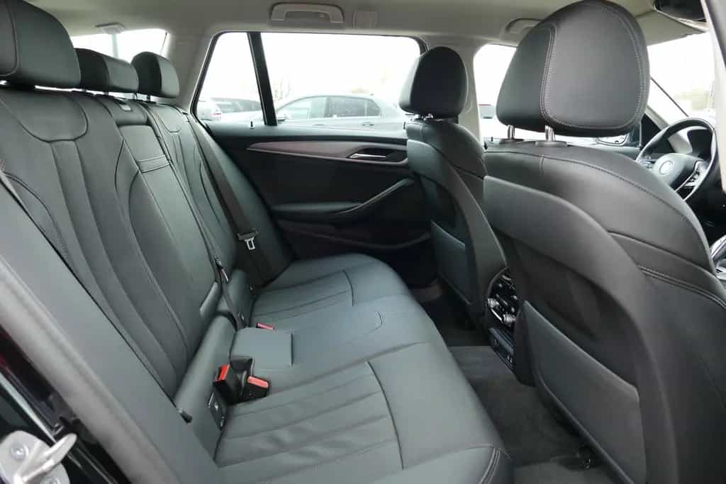 BMW 5 Series 520d Touring Aut. LED Navi ACC Sportsitze Leder 08/2022-photo-31