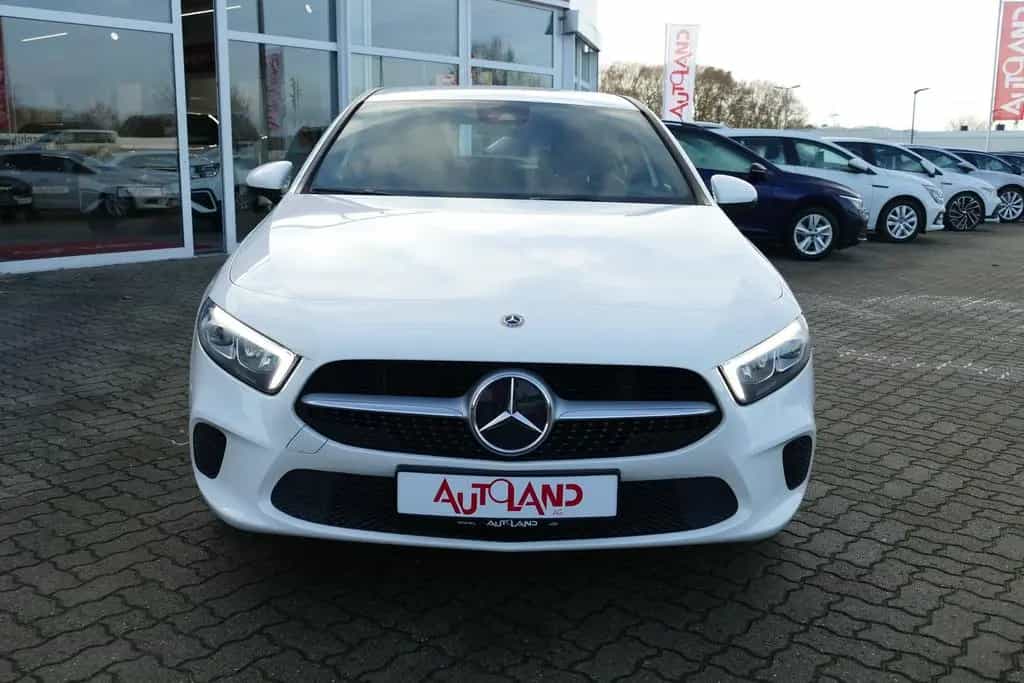 Mercedes-Benz A-Class Progressive LED Navi Sitzheizung Tempomat 04/2019-photo-6