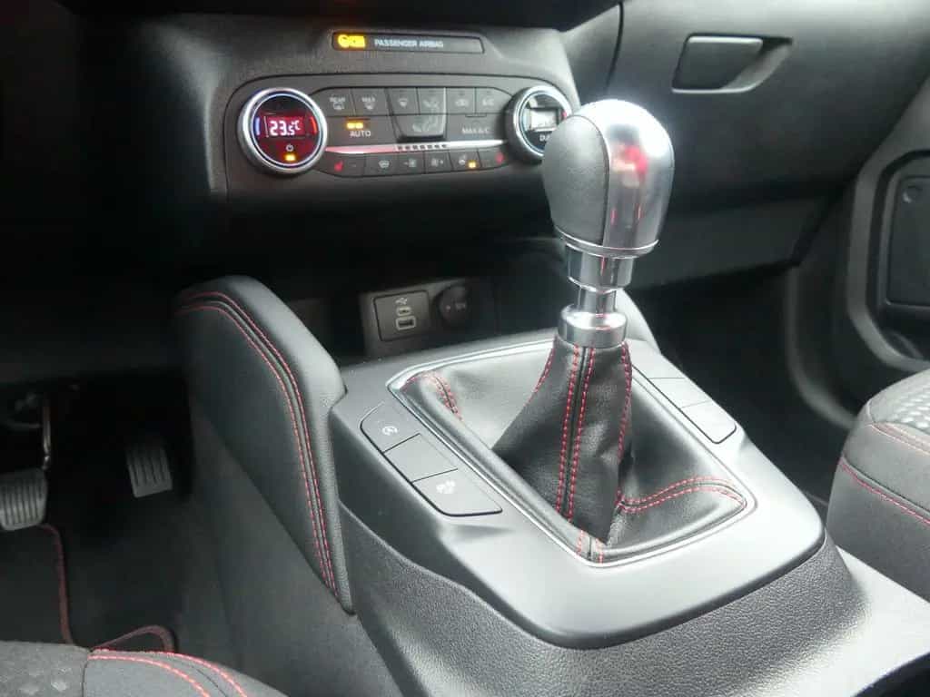 Ford Kuga ST-Line 1.5 EB LED Navi Kamera Winter VC 18 07/2022-photo-11