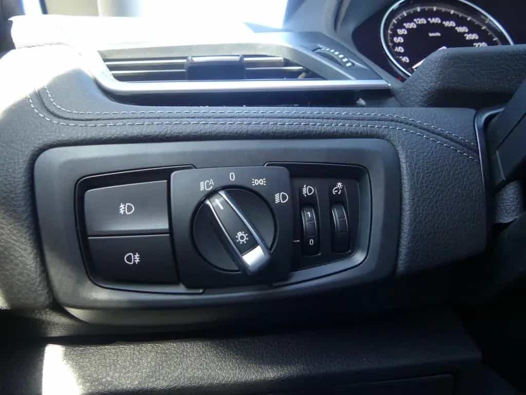 BMW 2 Series 220 Active Tourer LED Navi Kamera Sitzheizung PD 01/2019-photo-24