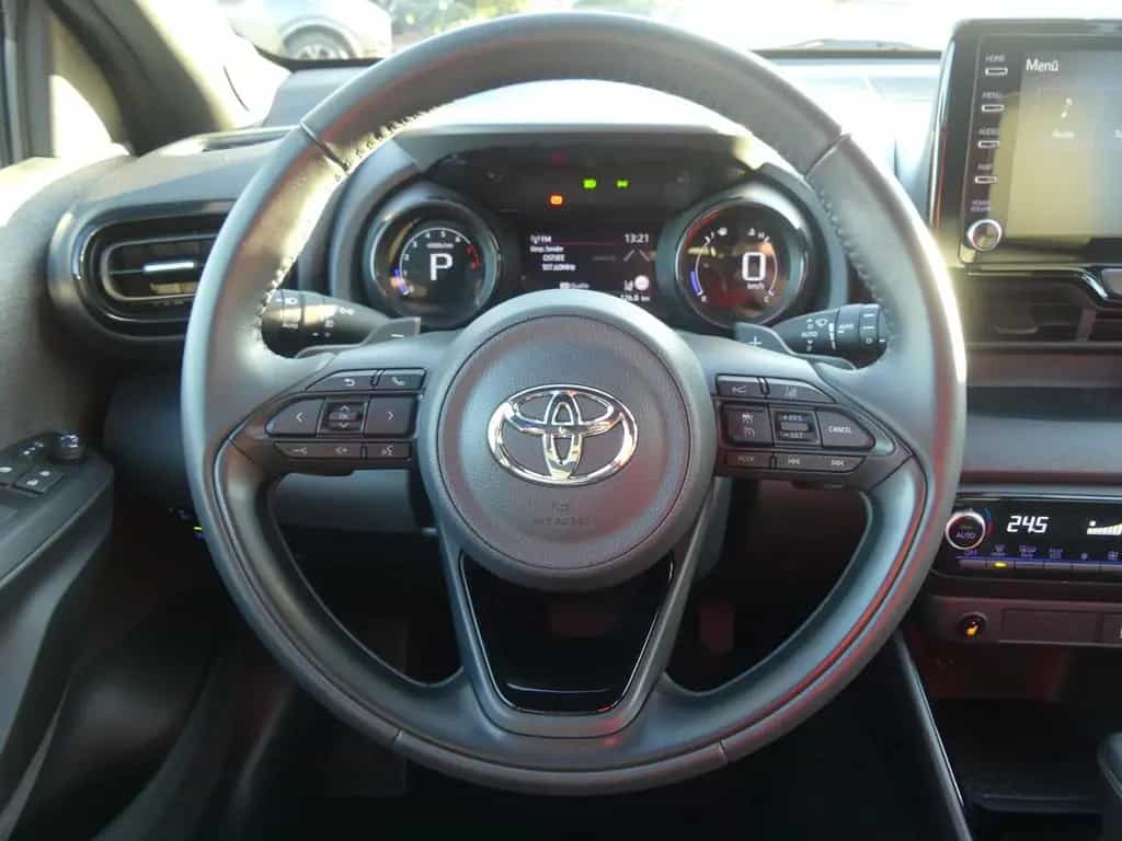 Toyota Yaris 1.5 Style LED Navi Totwinkel DAB Head-Up 02/2021-photo-14