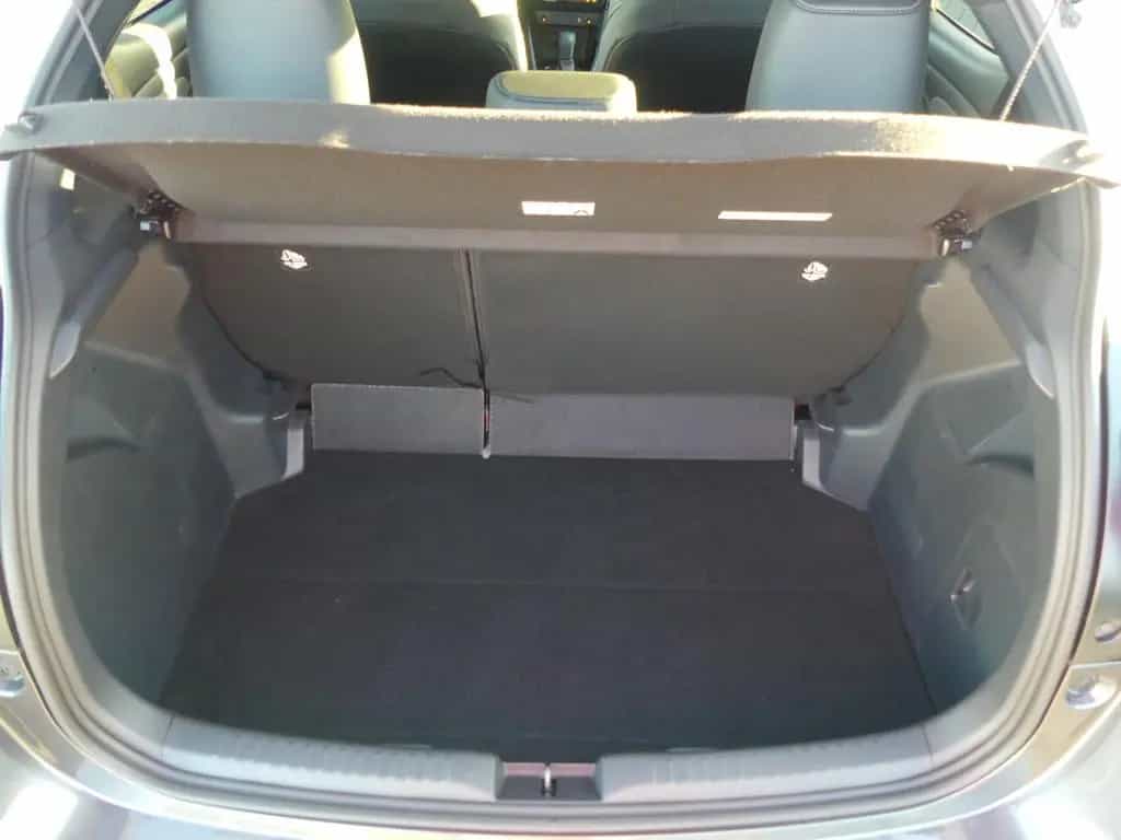 Toyota Yaris 1.5 Style LED Navi Totwinkel DAB Head-Up 02/2021-photo-29