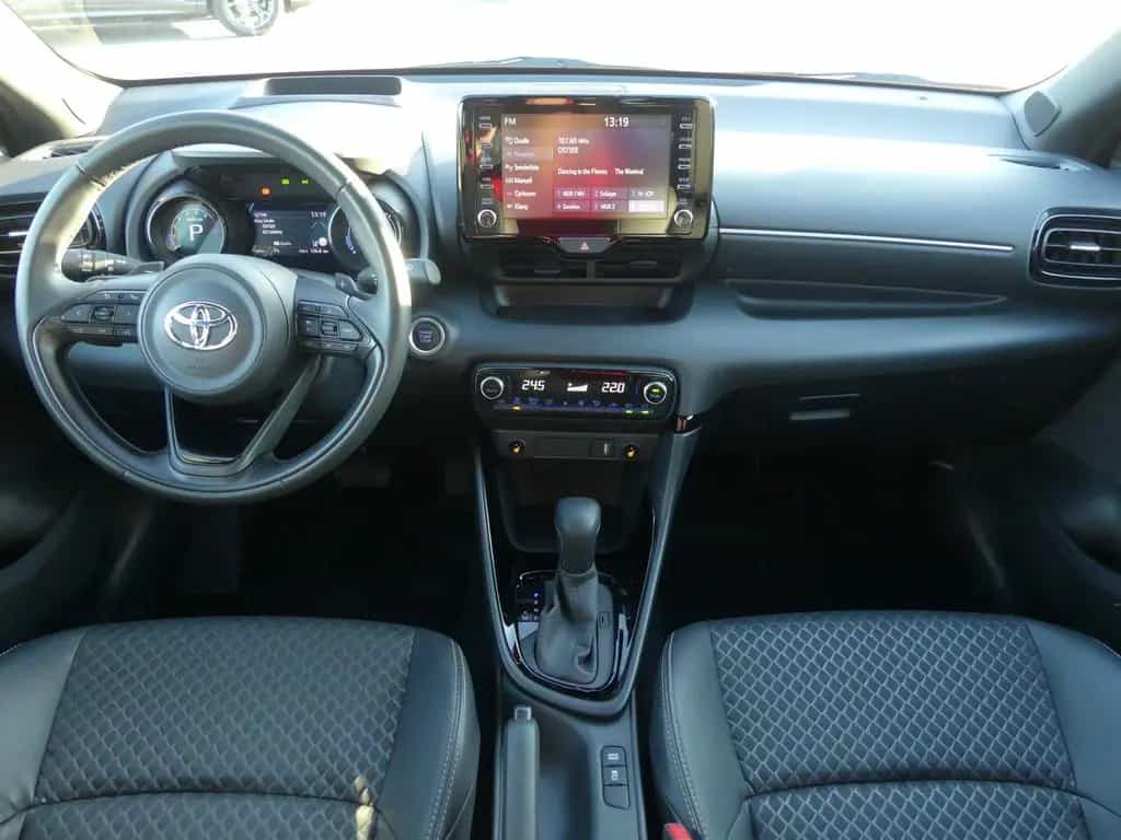 Toyota Yaris 1.5 Style LED Navi Totwinkel DAB Head-Up 02/2021-photo-8
