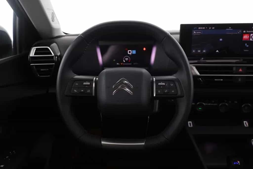 Citroën C4 PureTech 130 LED Navi Pano 360° 05/2024-photo-15