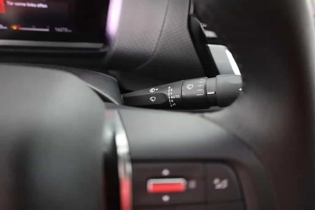 Citroën C4 PureTech 130 LED Navi Pano 360° 05/2024-photo-20