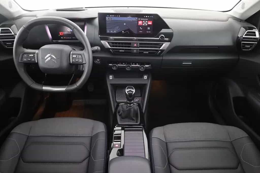 Citroën C4 PureTech 130 LED Navi Pano 360° 05/2024-photo-8