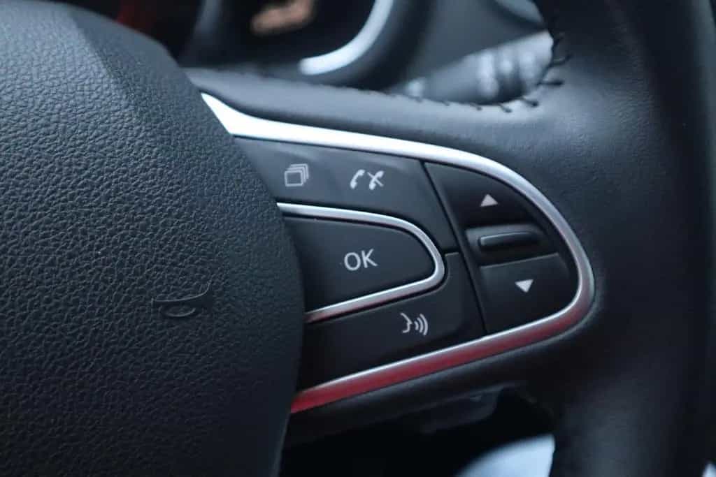 Renault Scenic 1.3 TCe 140 Limited Navi Sitzheizung Kame 08/2018-photo-13
