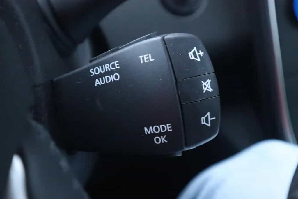 Renault Scenic 1.3 TCe 140 Limited Navi Sitzheizung Kame 08/2018-photo-16