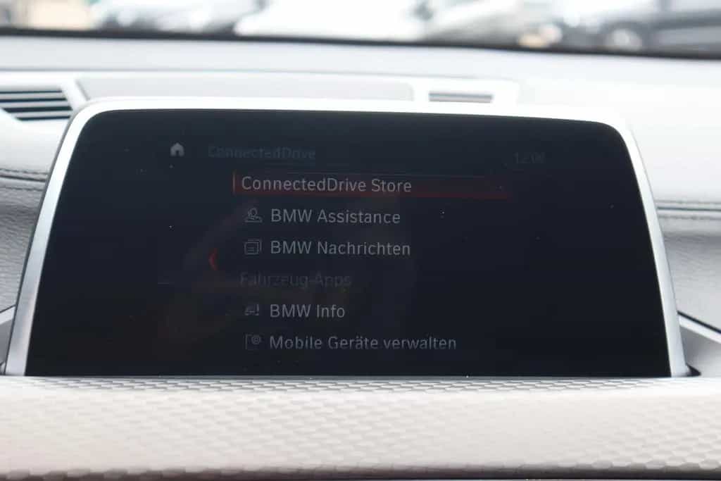 BMW X2 sDrive 18i M Sport LED Navi Kamera Tempomat 04/2019-photo-22
